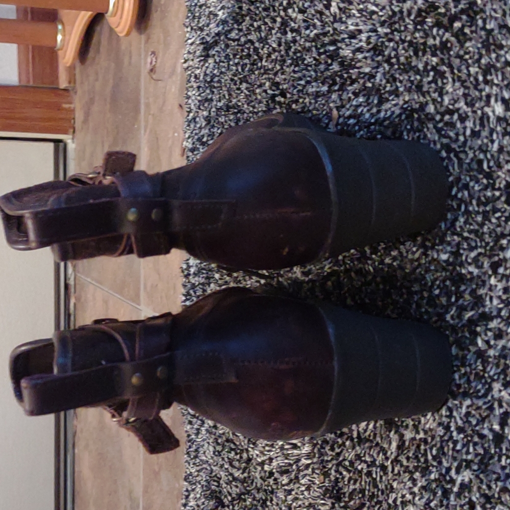 UGG boots - Picture 4 of 5